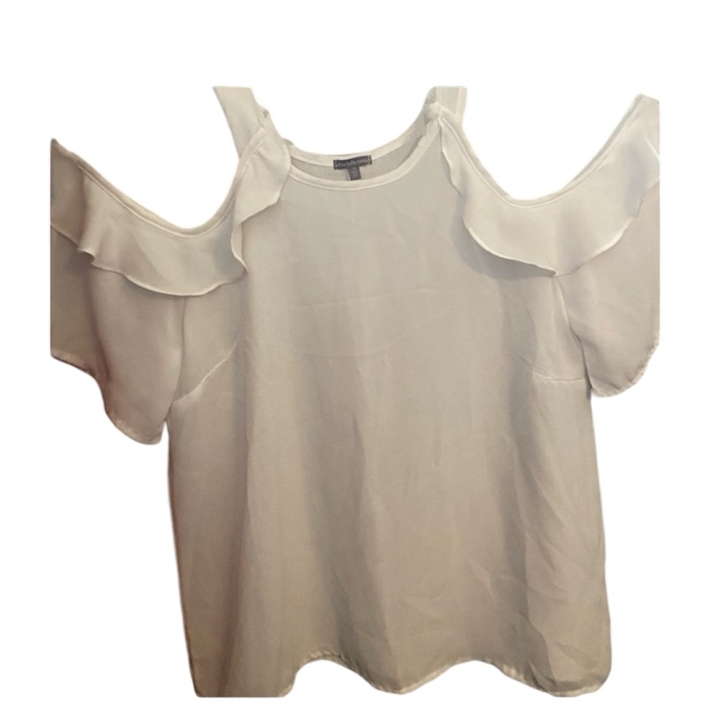 🤍🤍🤍Charlotte Russe white woman’s small blouse
